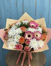 Букет цветов из:  Розы, Герберы и Хризантемы в Укромном