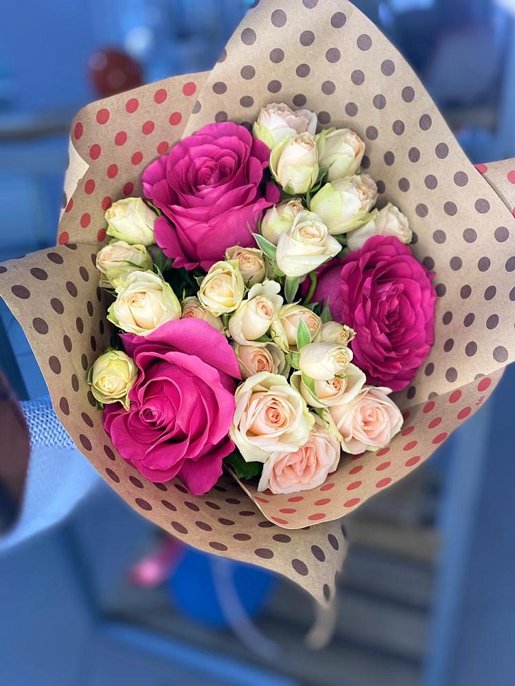 Букет цветов из: Розы в Укромном