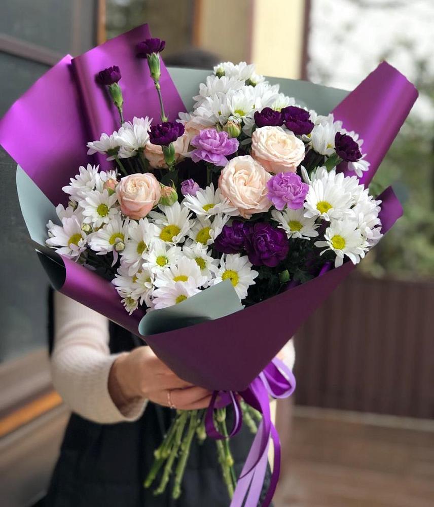 Букет цветов из: Хризантемы, Гвоздики и Розы в Укромном