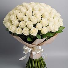 Букет 101 беля роза Белоснежка в Укромном