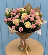 Букет цветов из:  Розы в Укромном