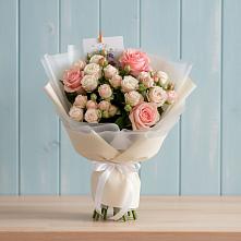Букет цветов из:  Розы в Укромном