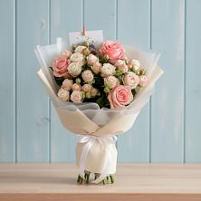 Букет цветов из:  Розы в Укромном
