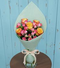 Букет цветов из:  Розы в Укромном